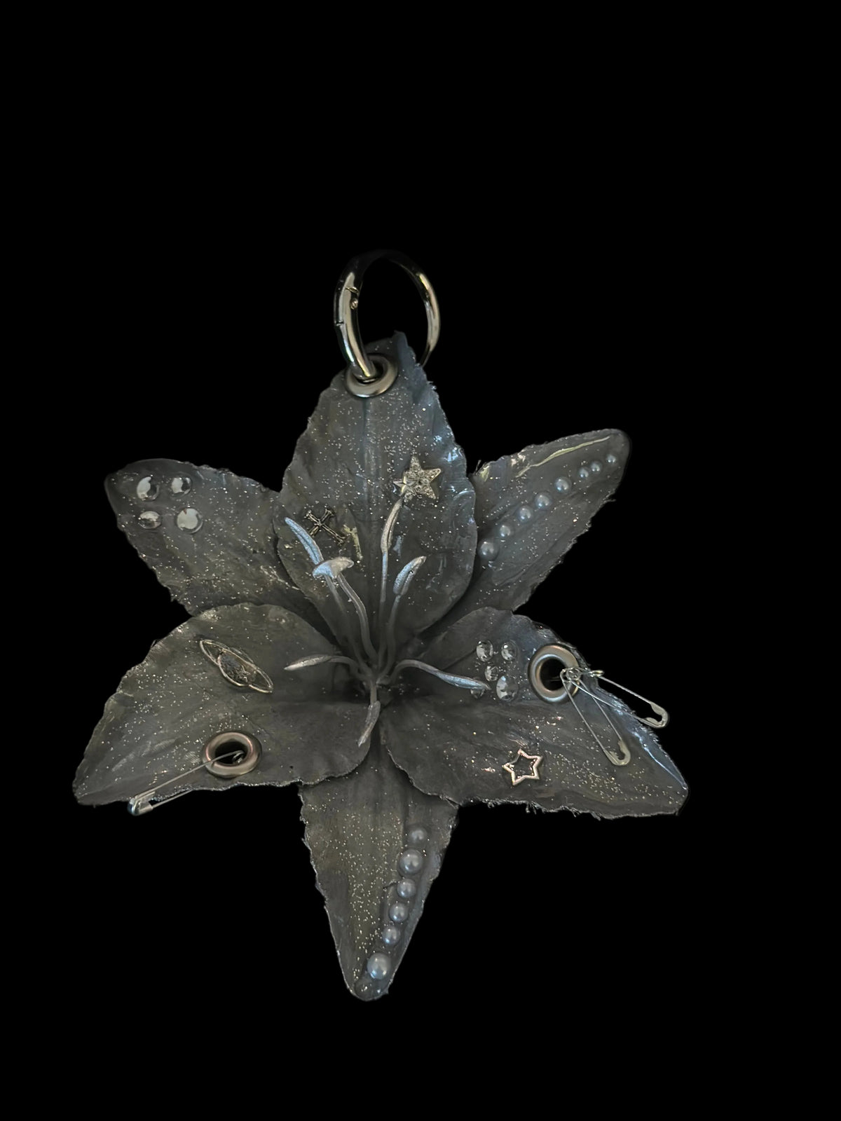Chrome Lily